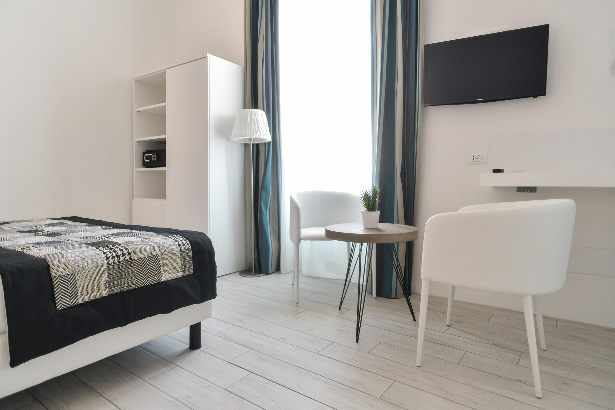 Lata Luxury Rooms Roma Exterior foto